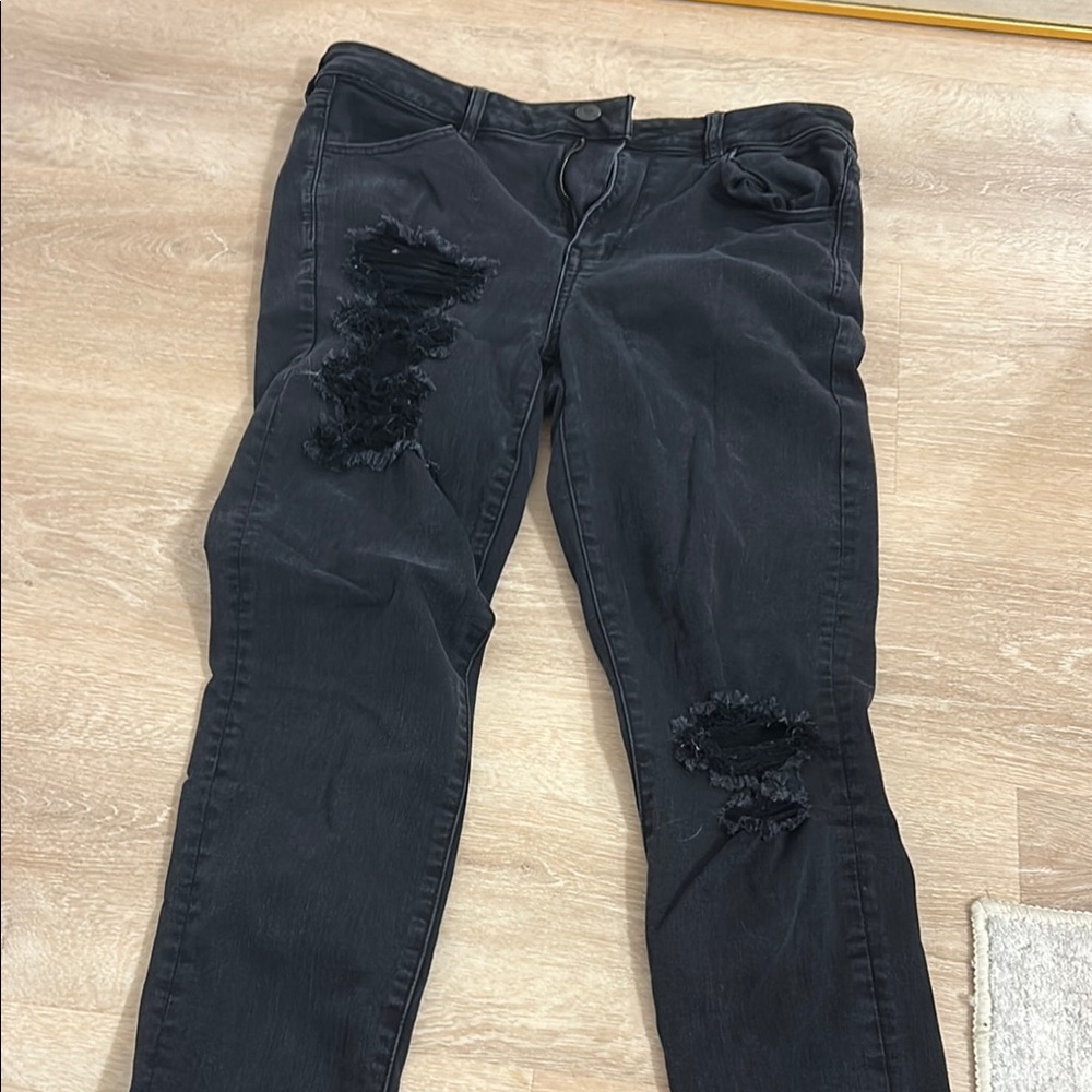 American Eagle Outfitters Black Skinny Distressed Jeans